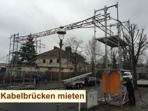 Baustrom Potsdam - Kabelbrücke Gerüstbrücke